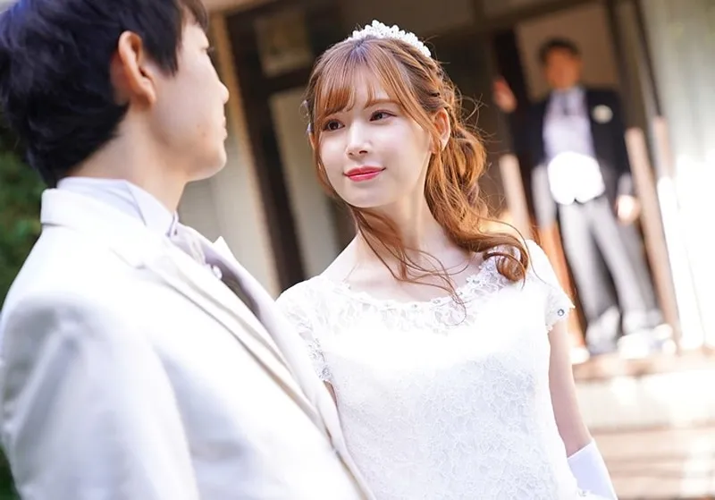 Bố anh xã nắc người tình của con trai ngay sau lễ cưới của con trai